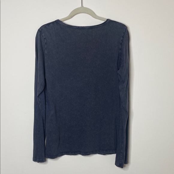 Calvin Klein Women's Abstract Gray Long Sleeve Tee - Picture 2 of 8